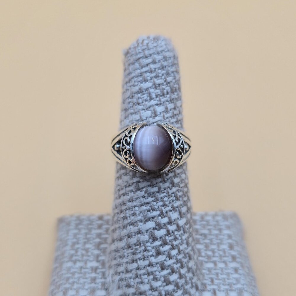 Size 5.75 Sterling Silver Purple Cat's Eye Stone Band Ring A4942